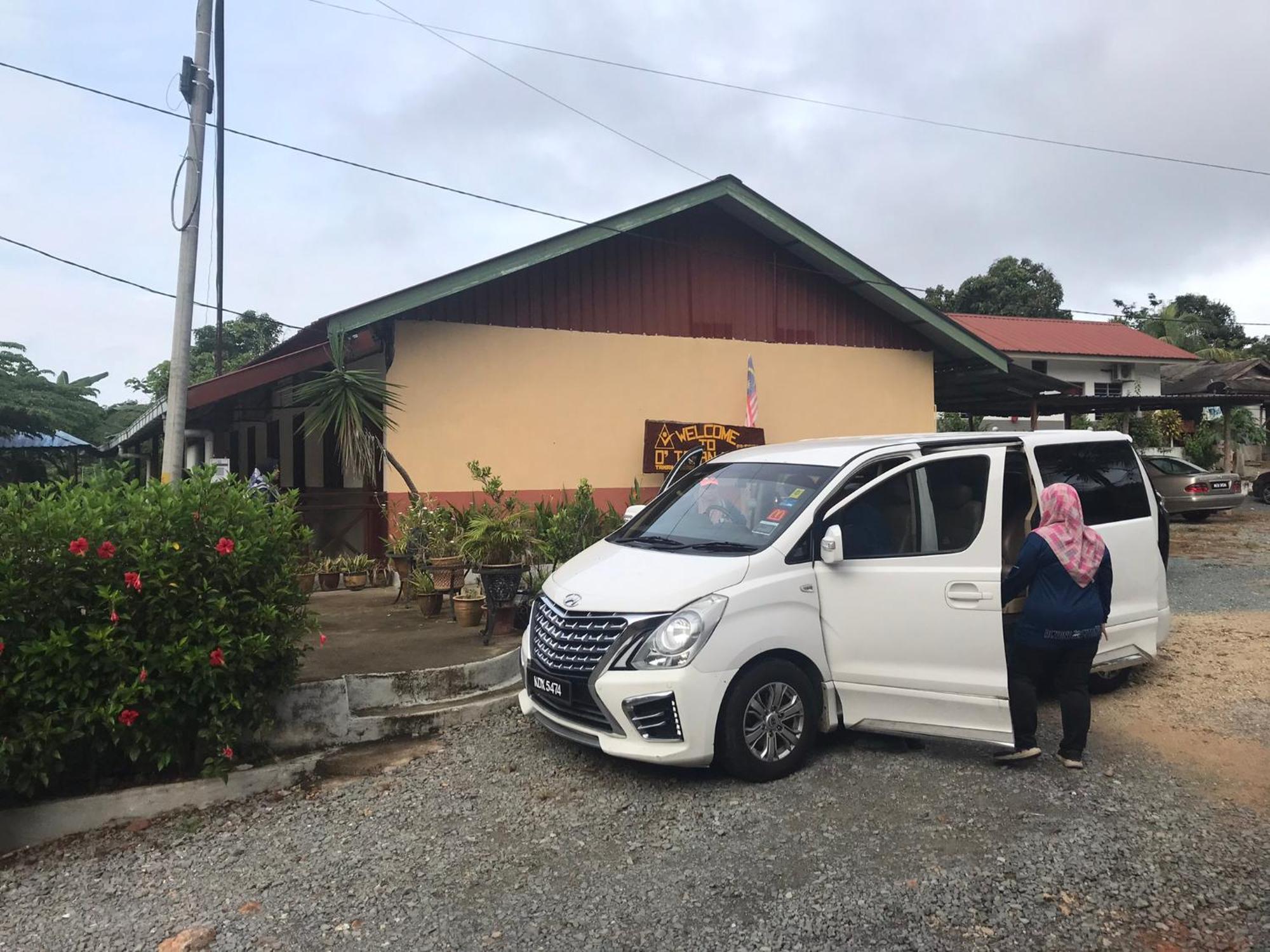 Dtahan Motel Taman Negara กัวลาทาฮัน ภายนอก รูปภาพ